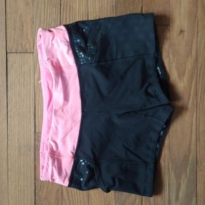 Lululemon Run: Dart and Dash Short, Black and Pink, size 6